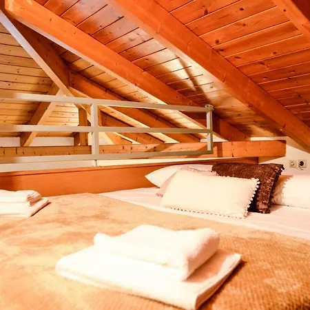 Wooden Ceiling Up To 4 *