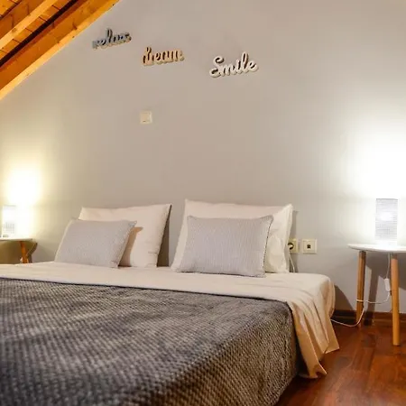 Apartment Wooden Ceiling Up To 4